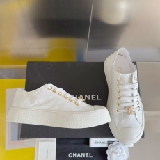 Chanel Low Shoes